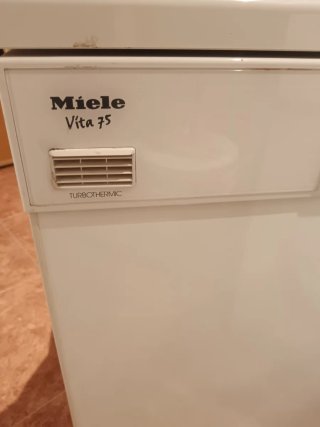 Lavavajillas Miele Vita 75