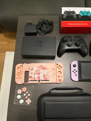 Nintendo Switch + Accesorios