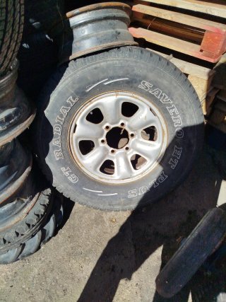 Llanta Toyota Land Cruiser