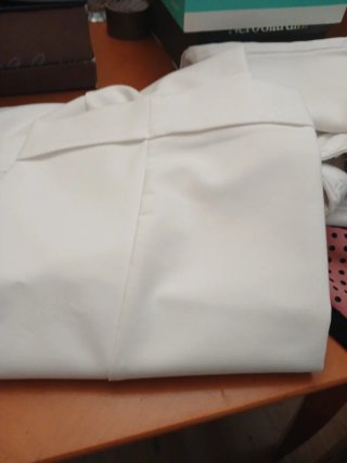 Elegante pantalón ZARA blanco