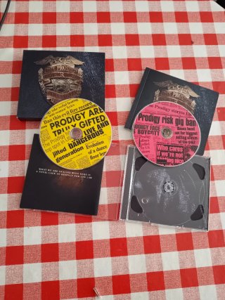 Lote 2 CDs The Prodigy