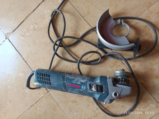 Amoladora Bosch GWS 7-115 Profesional