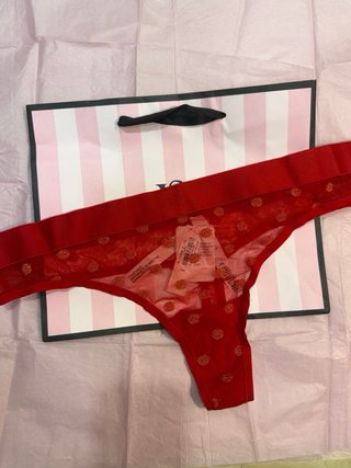 Tanga con encaje Victoria's Secret Rojo Talla L