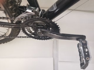 Vendo bicicleta MTB 21V 26" con alforjas
