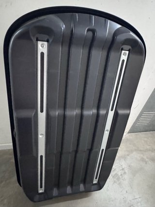 Cofre y barras de techo Bermude 100