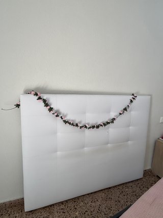 Cabecero de cama blanco