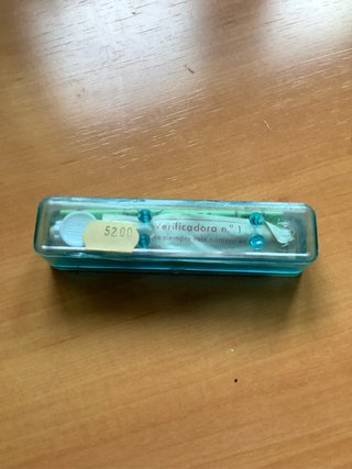 Remallador de medias vintage con agujas