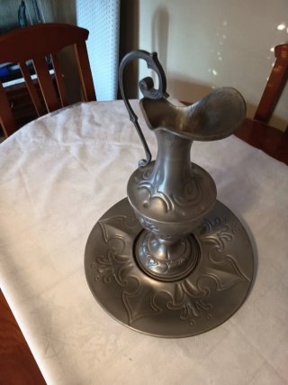 Juego de vajilla vintage con flores