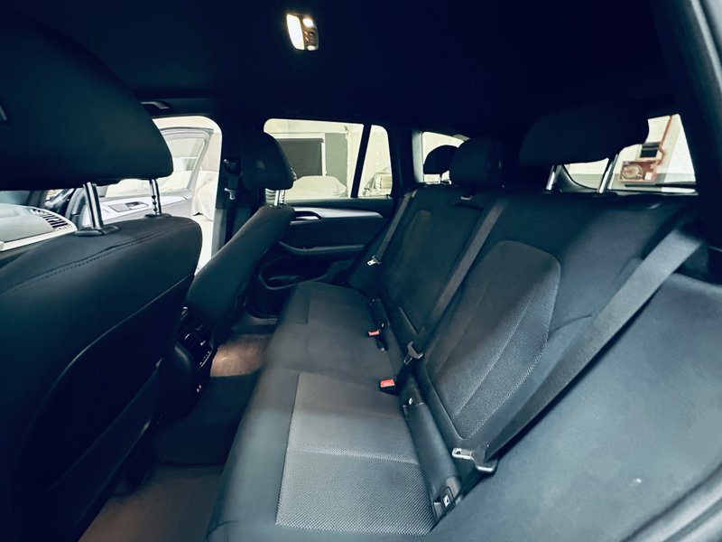 BMW X3 2021, foto 23