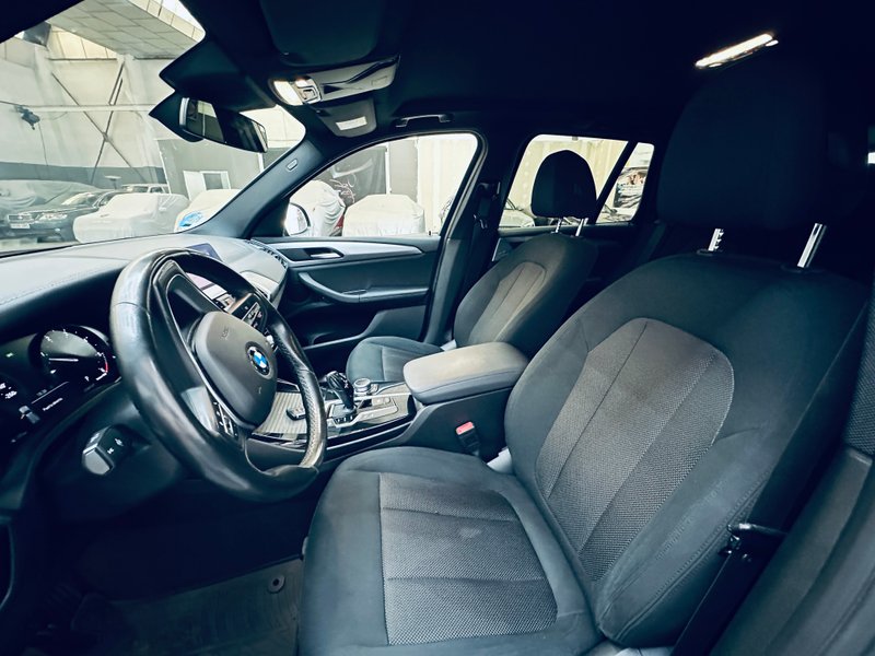 BMW X3 2021, foto 29