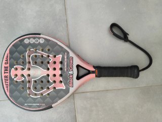 Pala Padel Black Crown Hurricane 2.0 Marta Marrero