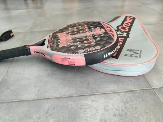 Pala Padel Black Crown Hurricane 2.0 Marta Marrero