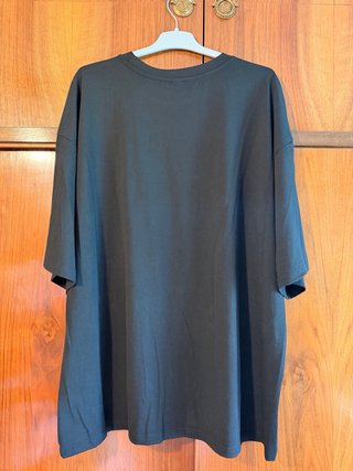 Camiseta oversize negra
