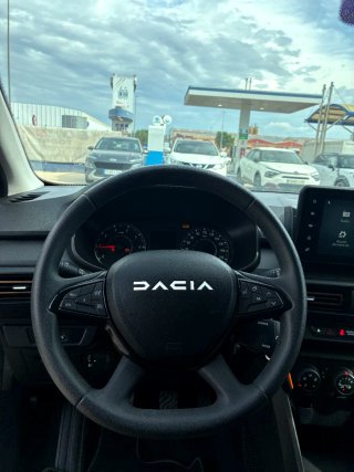 Dacia Sandero 2023