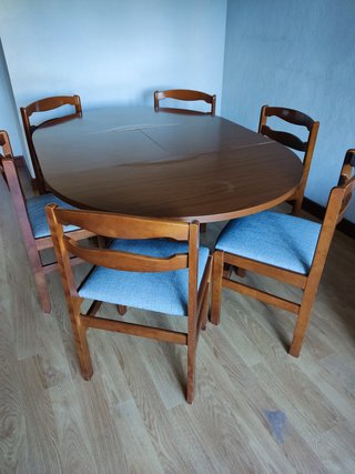 Mesa comedor extensible de madera maciza +6 sillas