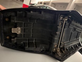 Asiento Yamaha SR250