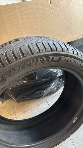 4 Neumáticos Michelin CrossClimate SUV 255/45R20