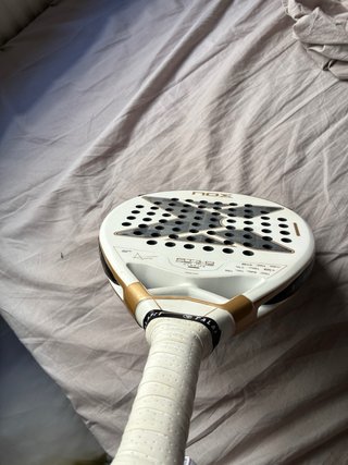 Nox AT10 12K 2026 Pala Pádel