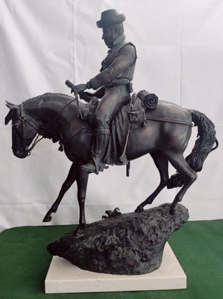 Escultura Bronce Bandolero a Caballo