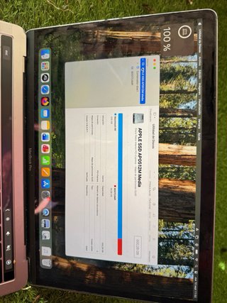 MacBook Pro 2018 512GB 8GB ram