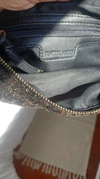Bolso de lentejuelas dorado y multicolor