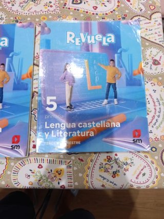 Lengua castellana y literatura, 5 Primaria Revuela