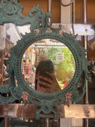 Specchi decorativi antichi