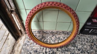 Cubierta BMX 20 Roja Michelin