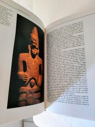 Noticias secretas América y Hablan los Aztecas