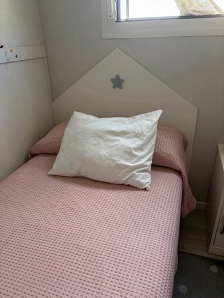 Cabecero infantil cama 90 cm con estrella central.