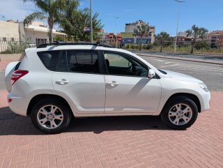 Toyota RAV4 2009