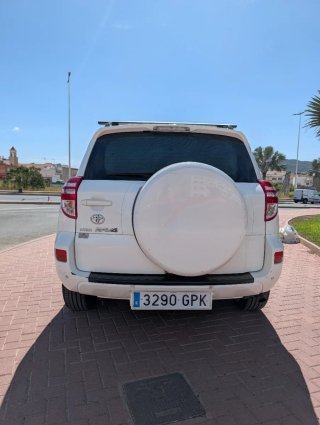 Toyota RAV4 2009