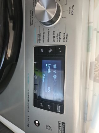 Lavadora Secadora Whirlpool.