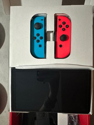 Nintendo Switch OLED + Volantes Mario Kart