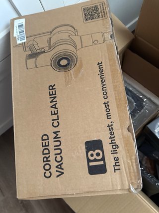 Caja variada: Aspiradora, Limpiador Vapor