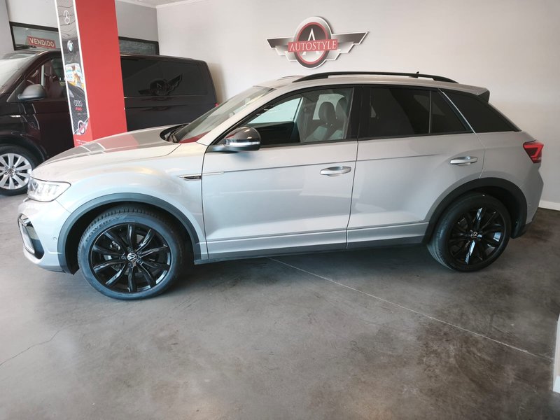 Volkswagen T-Roc 2022, foto 3