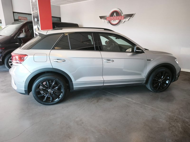 Volkswagen T-Roc 2022, foto 7
