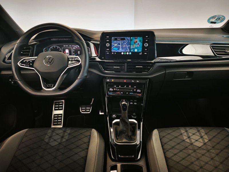 Volkswagen T-Roc 2022, foto 15