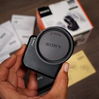 Adattatore Sony LA-EA4 A-E Full Frame