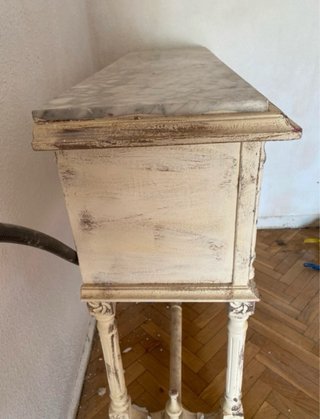Mueble recibidor madera y mármol