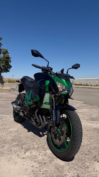 Kawasaki Z800e 30.000 km