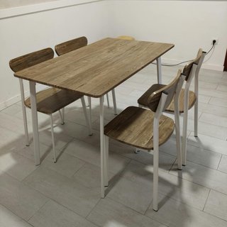 Mesa y 4 Sillas Madera Rústica