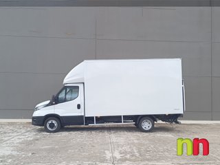 Iveco Daily carrozada con plataforma 3.0TD 160cv 20m3 + P. lateral + doble rueda 3.0TD 160cv 20m3