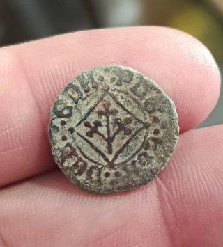 Moneda antigua pugesa Lleida medieval