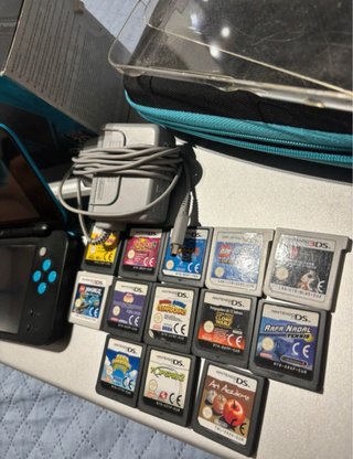 Nintendo New 2DS XL + giochi + scatola + caricatore
