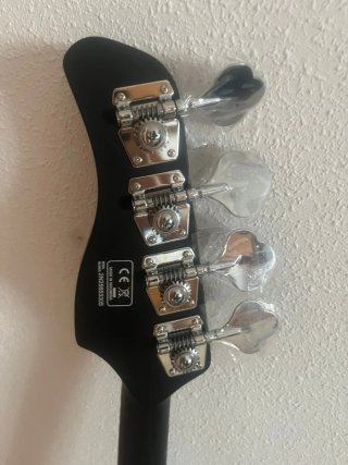 Bajo Eléctrico 4 Cuerdas Negro