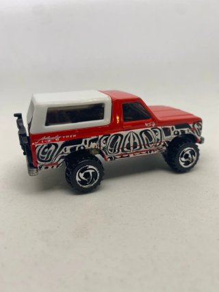 Hot wheels bronco dirt bike