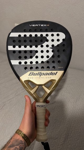 Pala Bullpadel Vertex 02