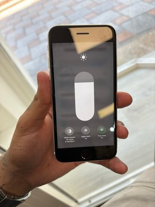 iPhone SE 2ª Gen Como Nuevo