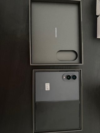 Samsung Galaxy Z Fold 8 256GB Gris Nuevo